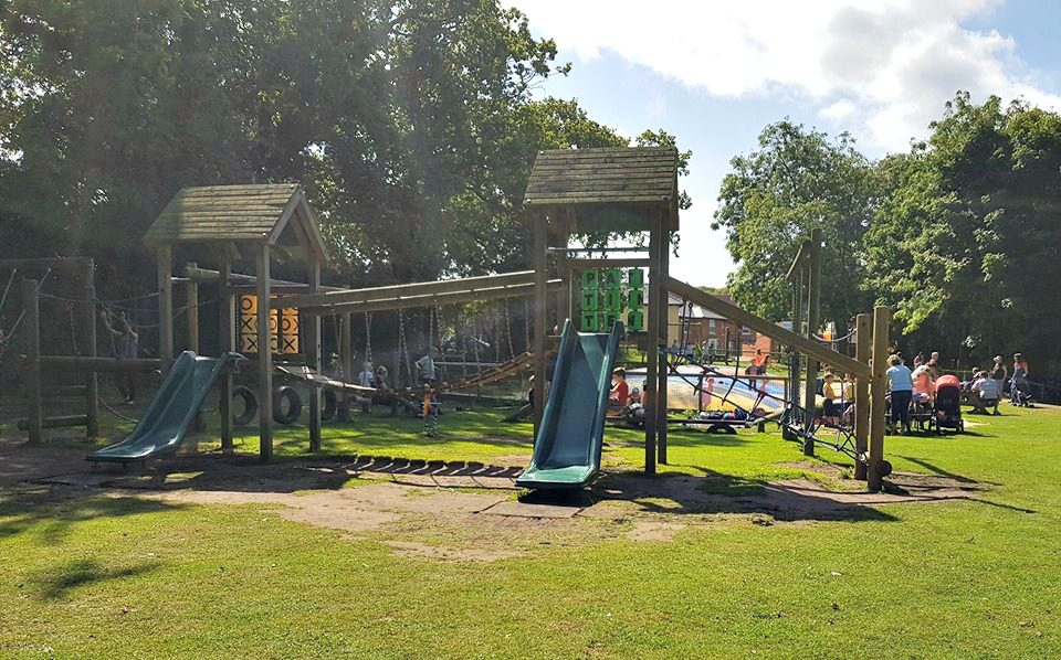 Outdoor play, play area, outdoor, outdoor play at Amazona