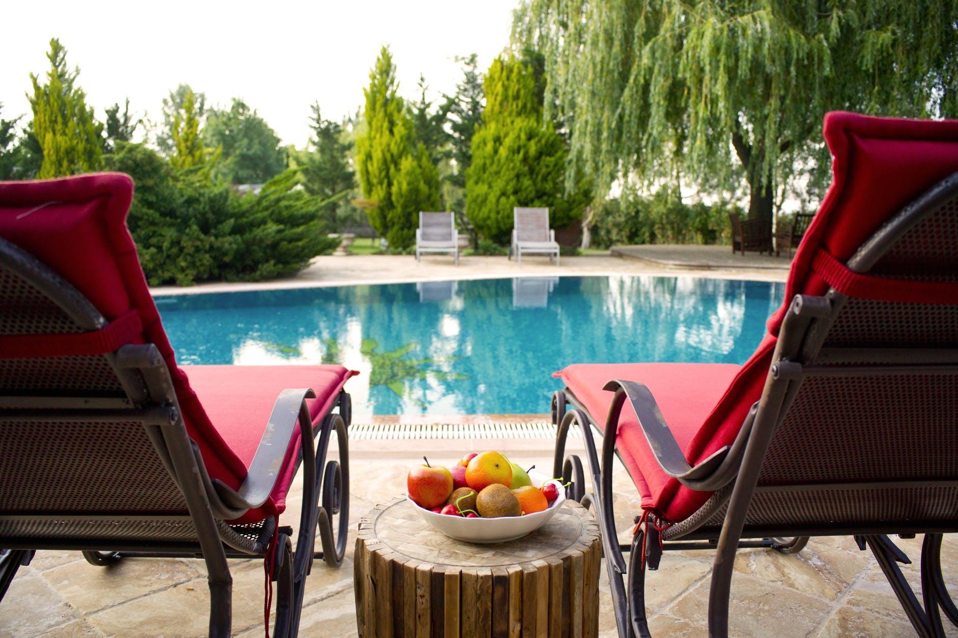 The Pros and Cons of Having a Pool in Your Backyard