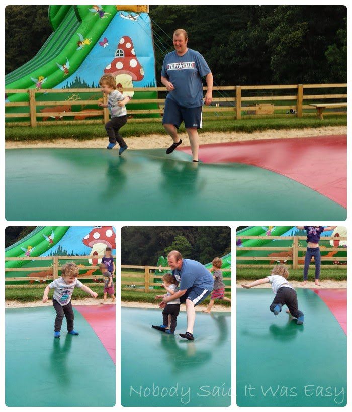 Stockeld Park inflatable pillow