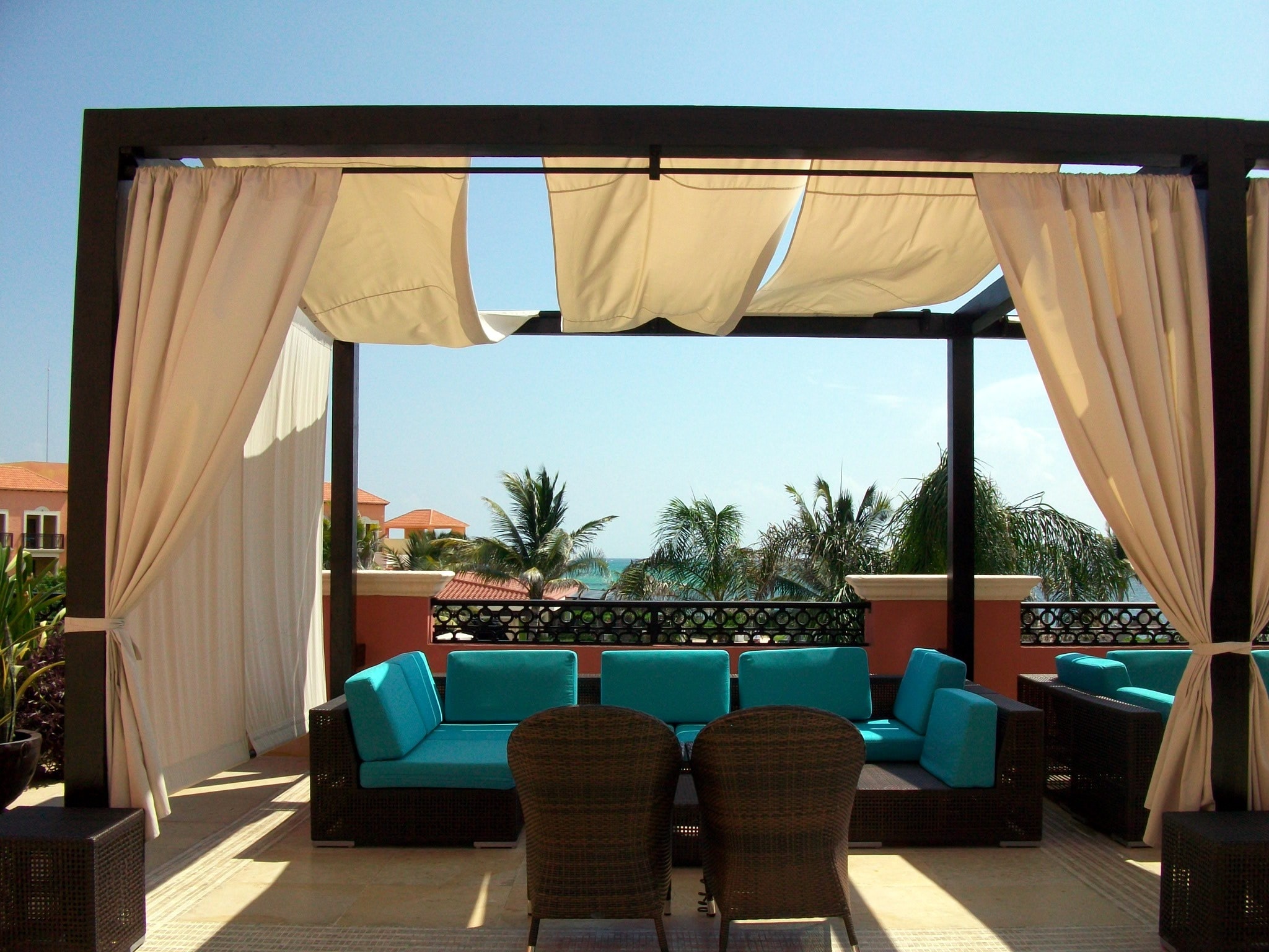 A Grand Design In Your Little Garden